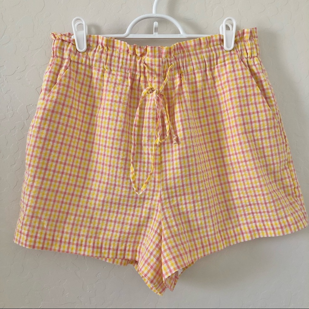 NWT BCBGgeneration shorts